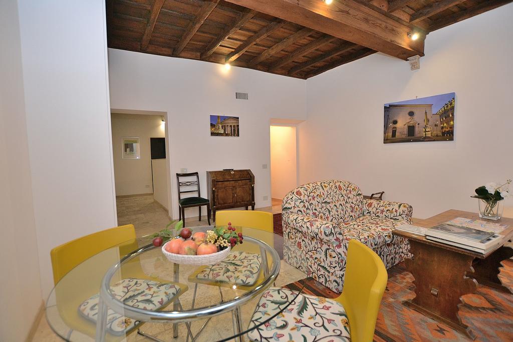 Apartment Casepier Minerva Rome